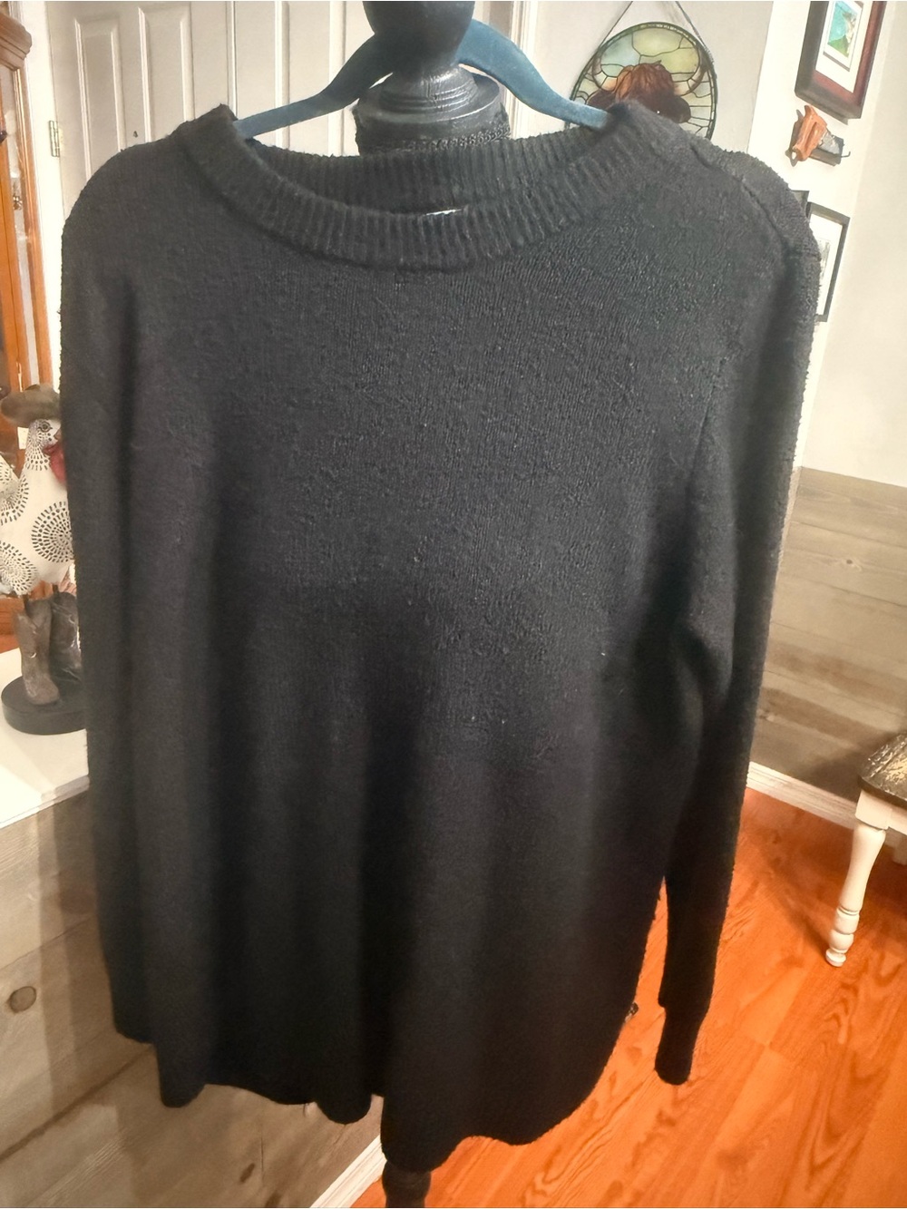 Ava & Viv Black Crewneck Sweater